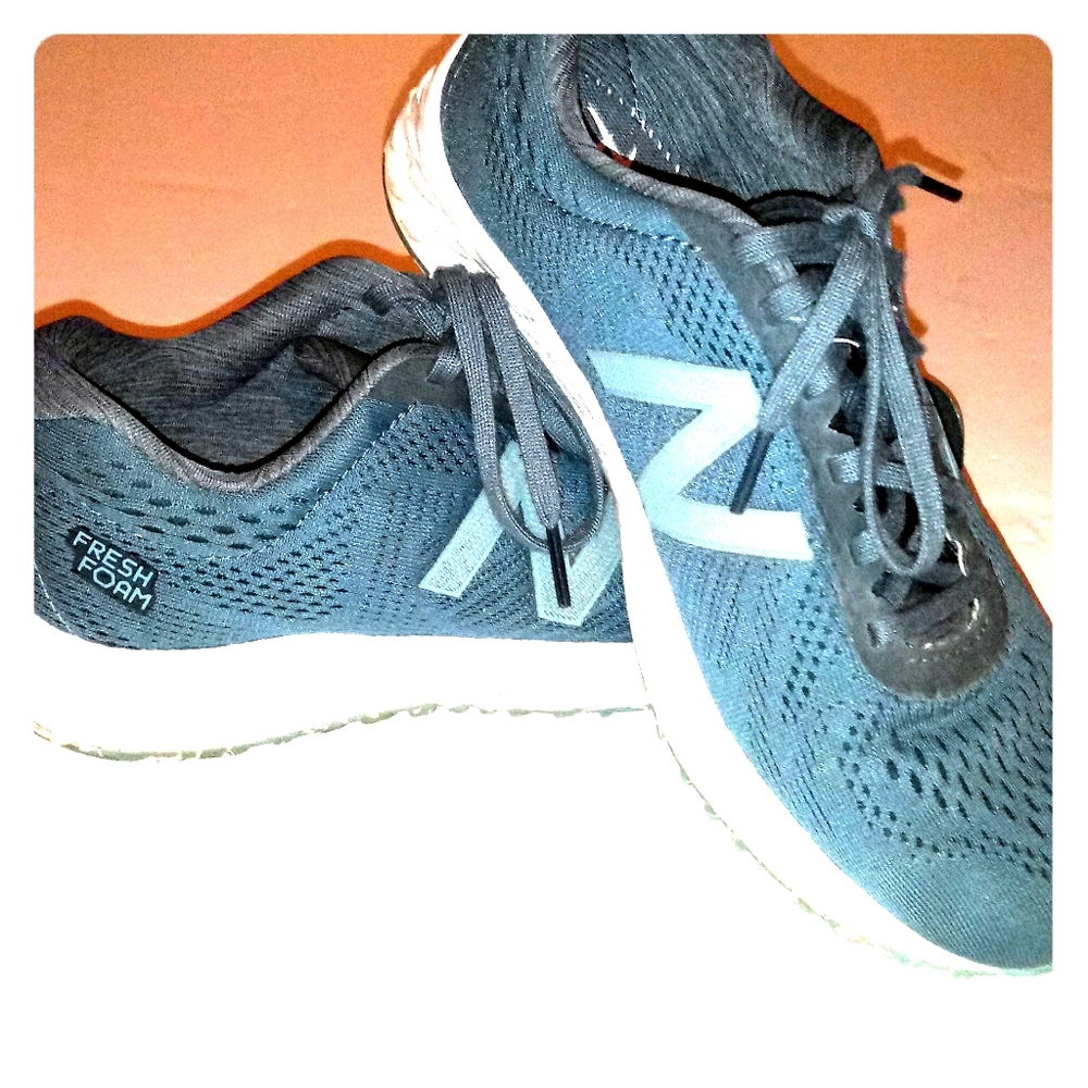 New Balance womam shoes